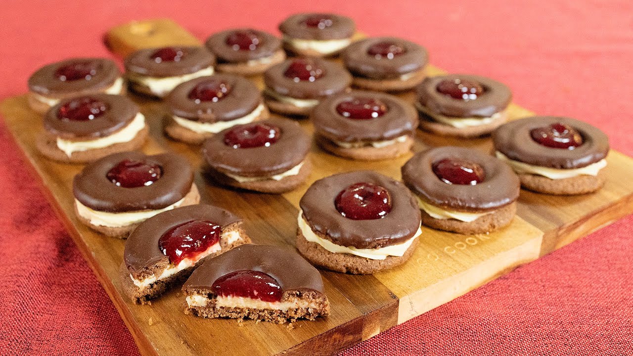 Családi kedvenc, a linzerek királynője - Fekete-erdő linzer
