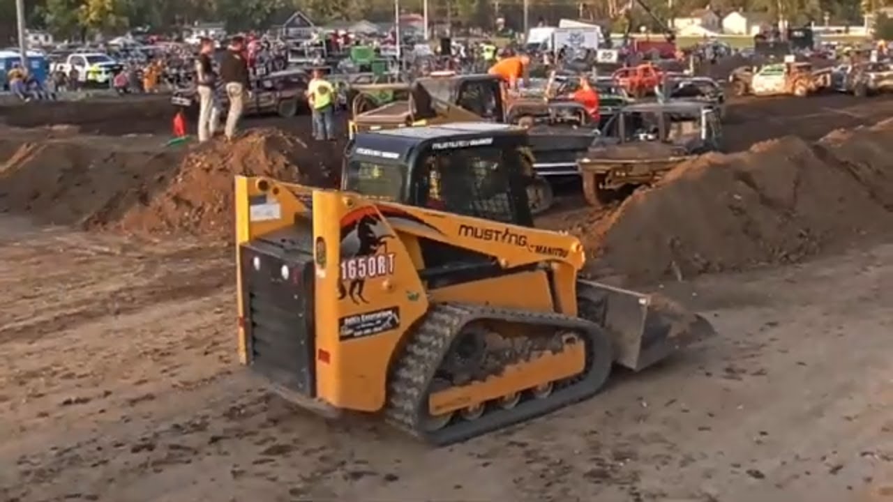 MUSTANG 1650RT skid steer