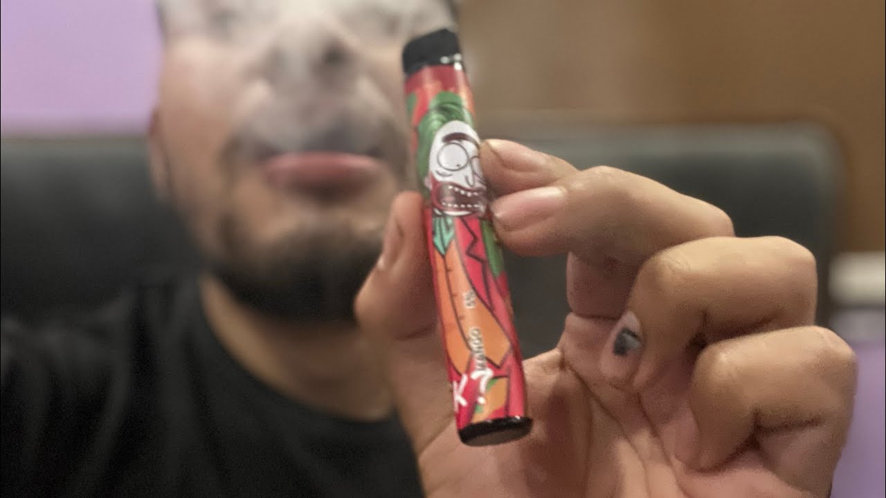 Un vape de rick and morty sabor a mango xd