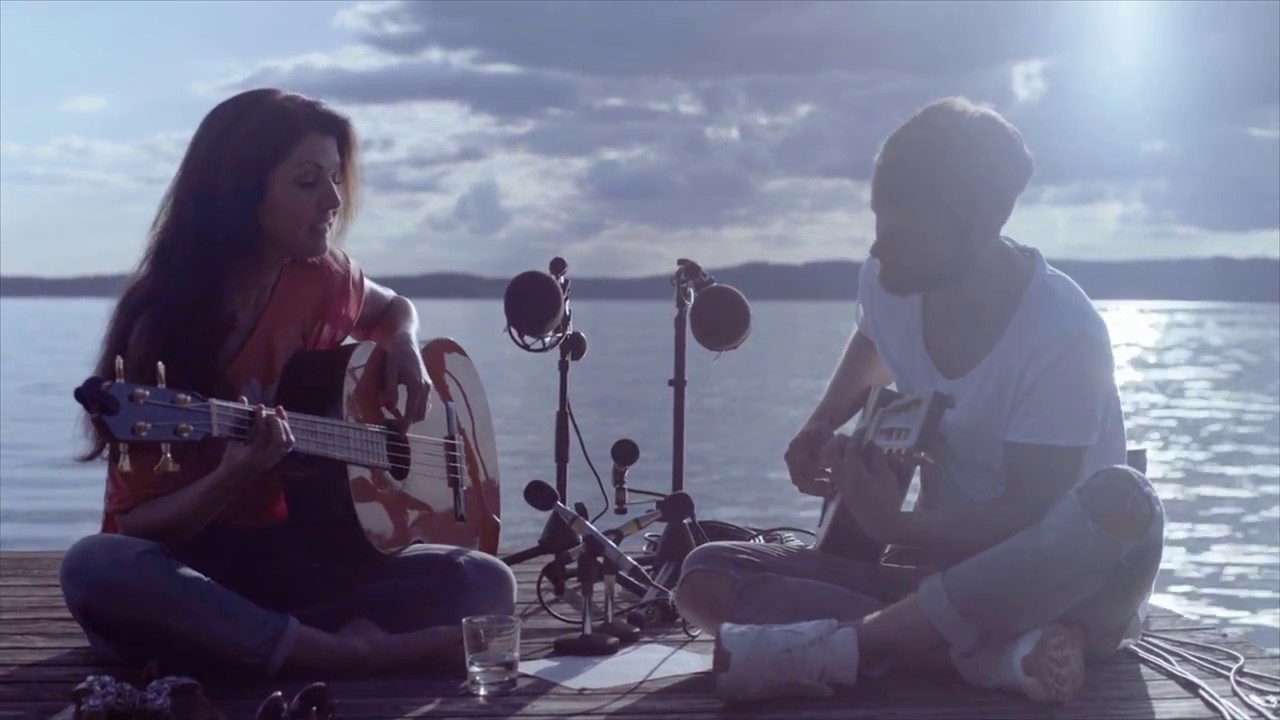 Gudrun Mittermeier & Samuel Anthes - Mei Heaz (Bootshaussession)