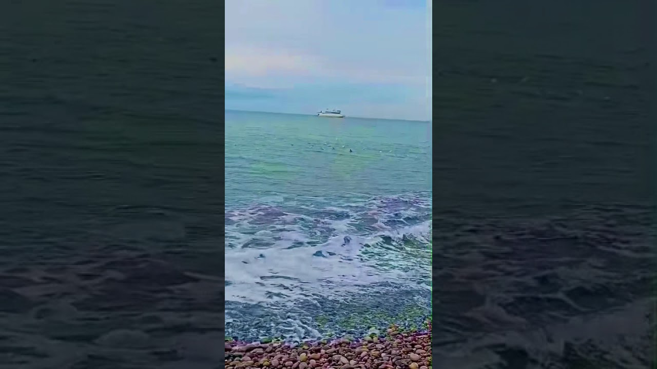 CharFutur _ Ocean_Eyes
