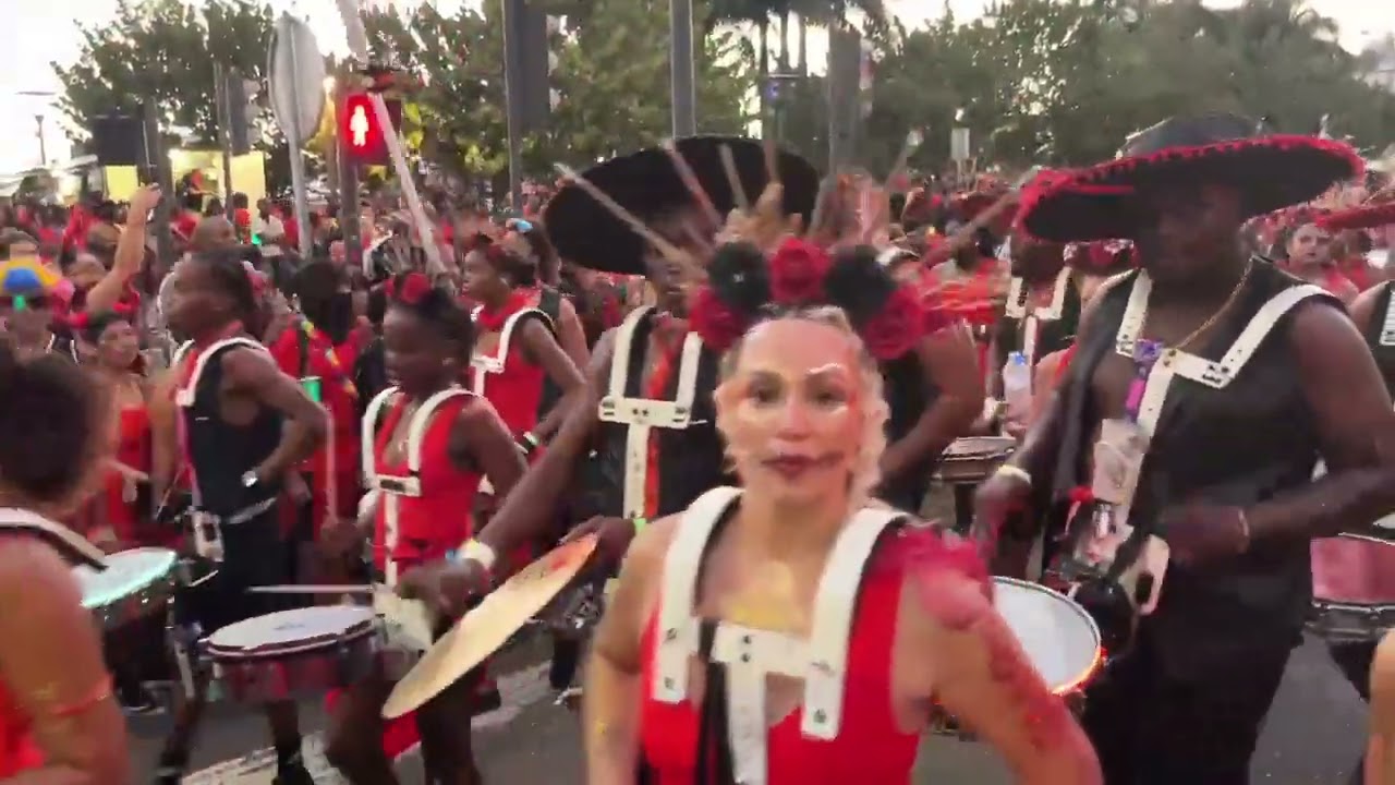 Parade du Mardi Gras à Fort-de-France