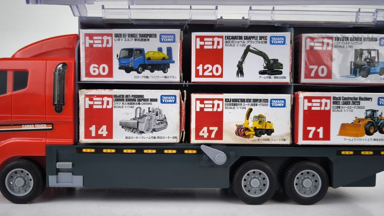 12 Tomica Working Machines | Unbox & Line Up the Convoy ~ トミカ収納コンボイでスリル走行テスト☆開封レビュー