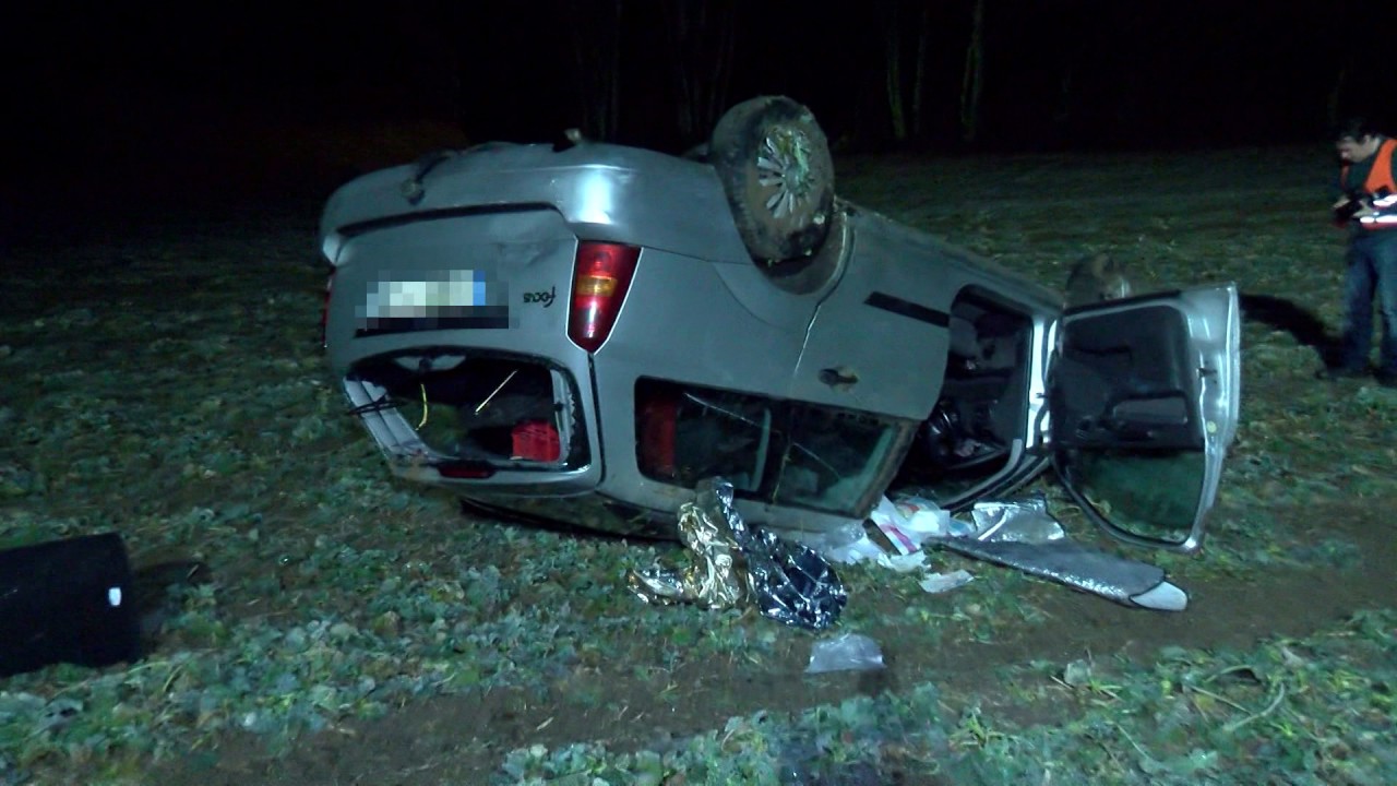 Auto &uuml;berschl&auml;gt sich auf L532 zwischen Wiesenbach und Lobenfeld