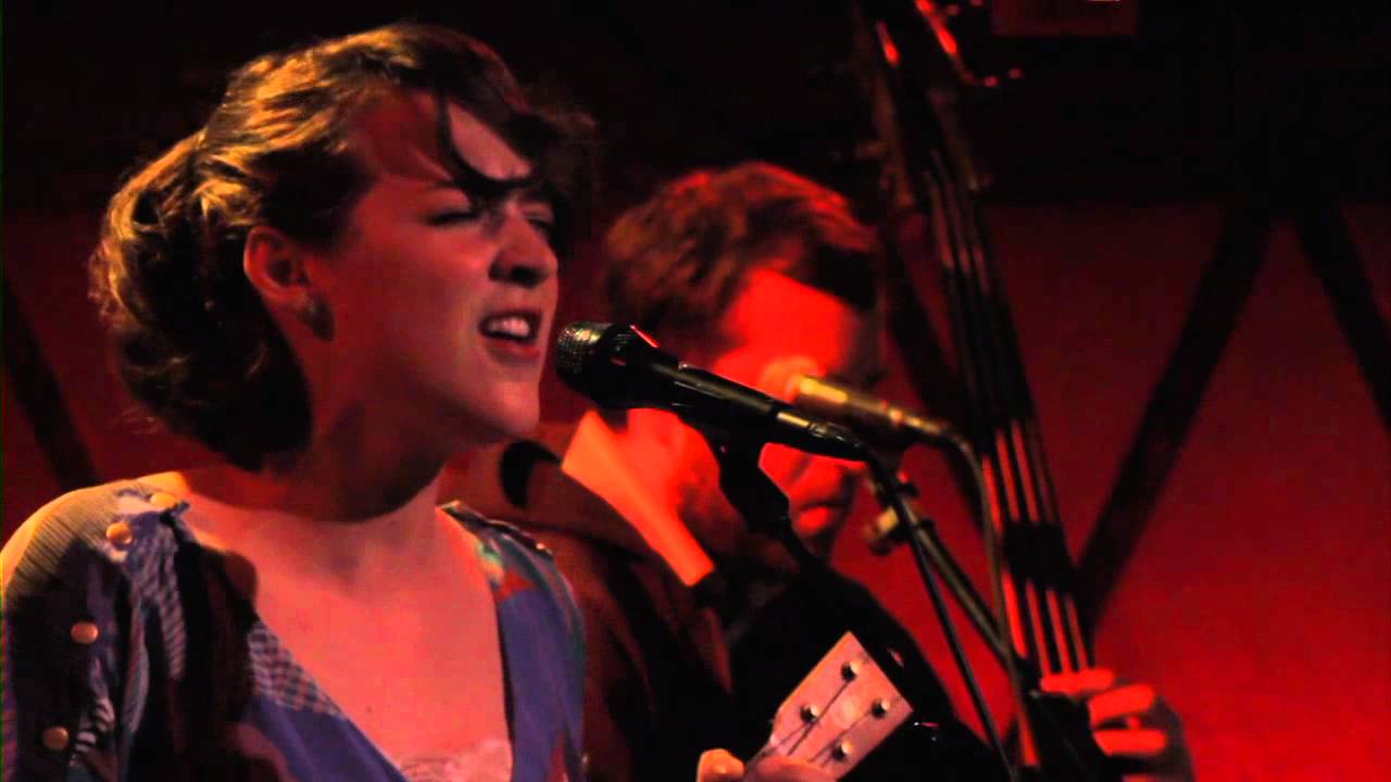 Becca Stevens Band - Help Me (Joni Mitchell cover)