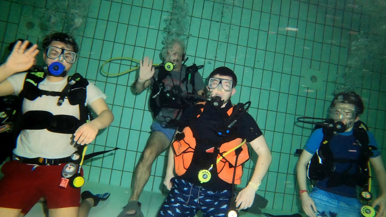 99th and 27th Belfast Scouts Try Dives