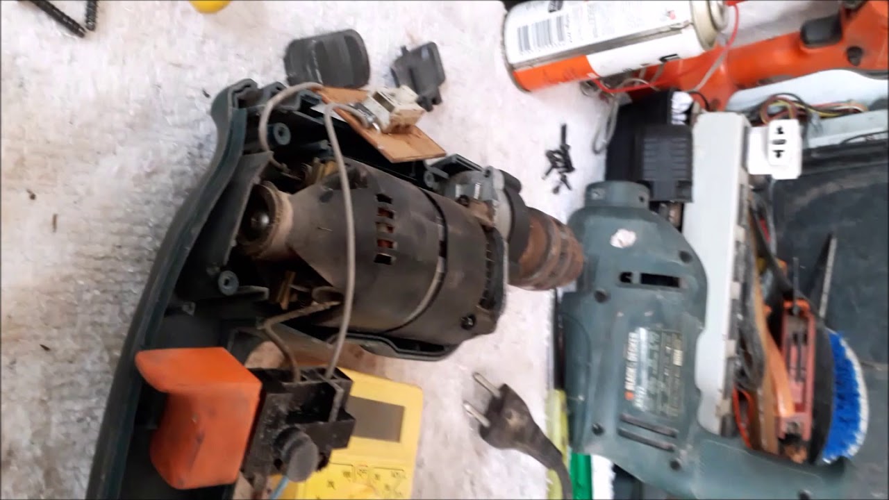 kR532 - BLACK  DECKER
