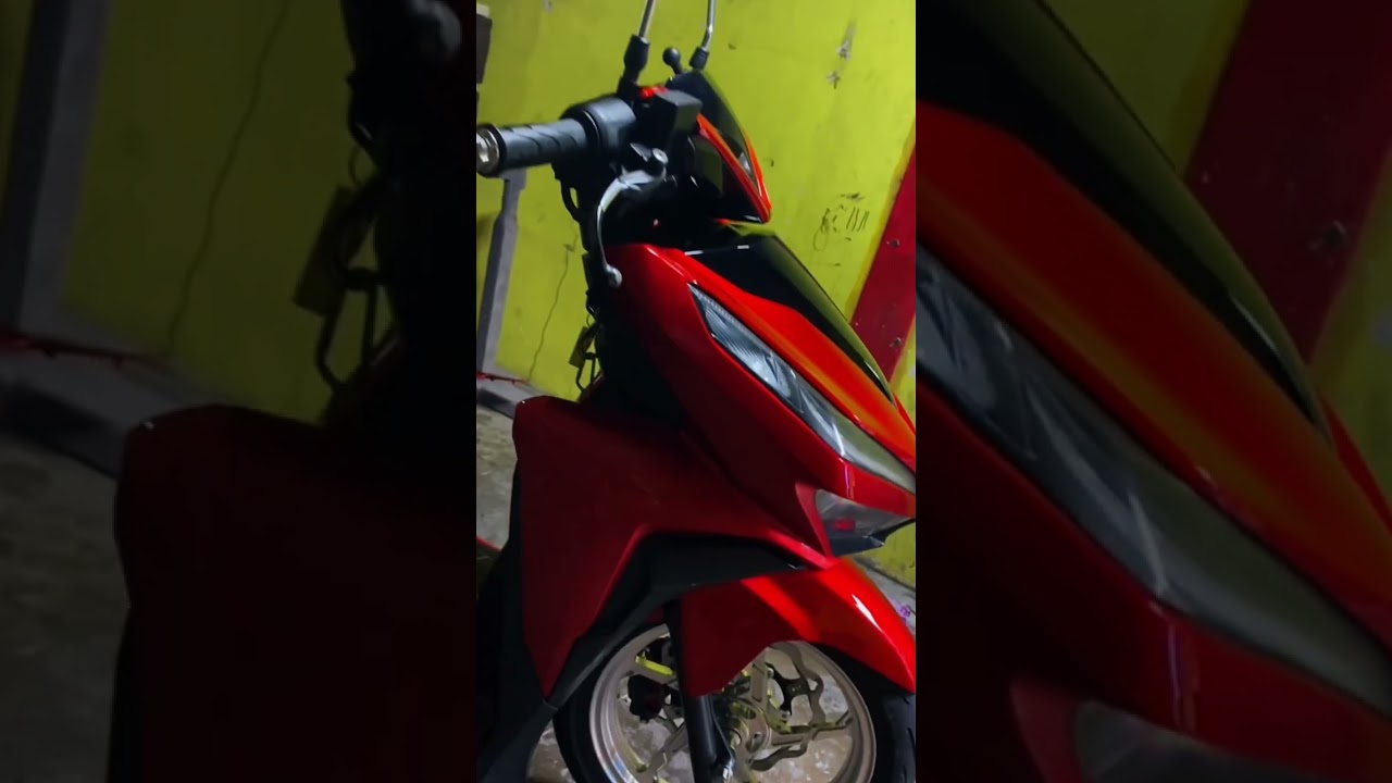 Honda click v2 candy red