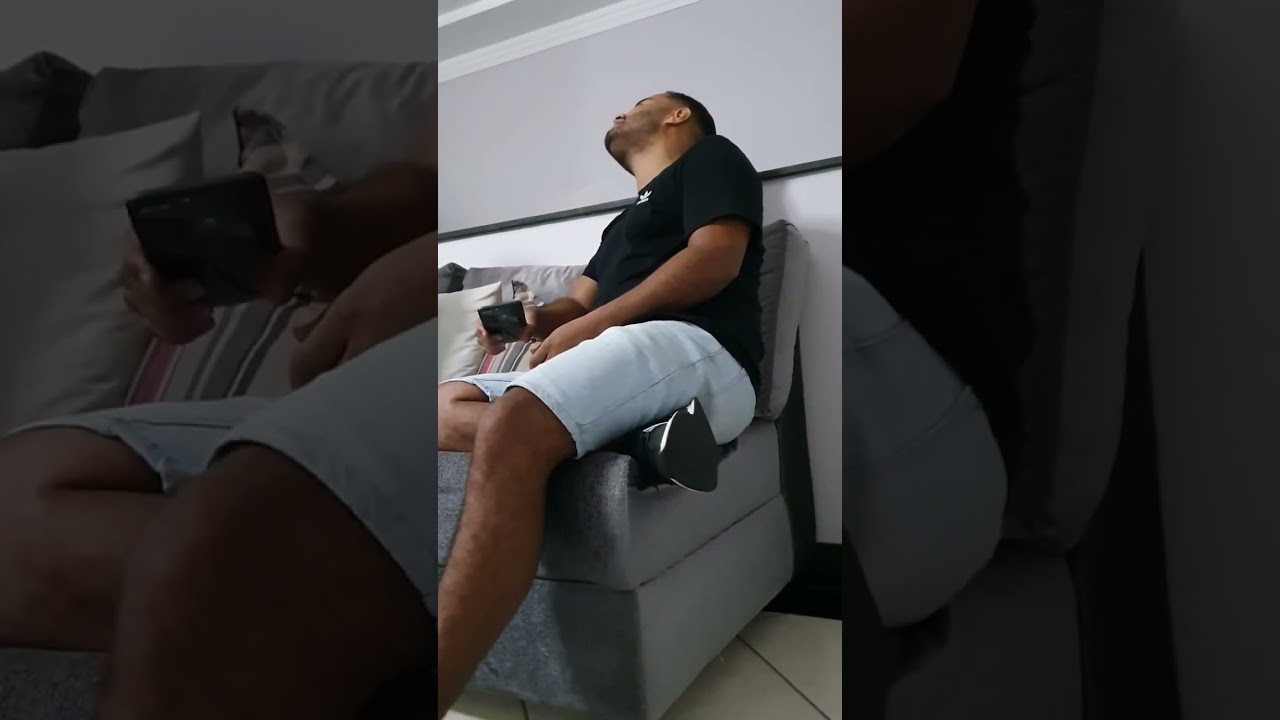 Gabriel Henrique cantando em casa (vídeo antigo) @GabrielHenriqueMusic