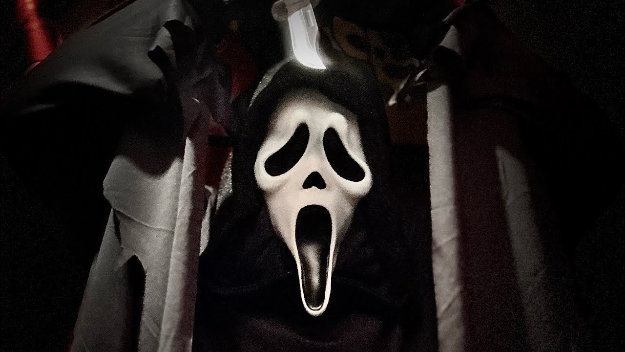 The Collection Ep: 1       A Look at a Rare Vintage 1997 TD Stamp Ghost Face Mask