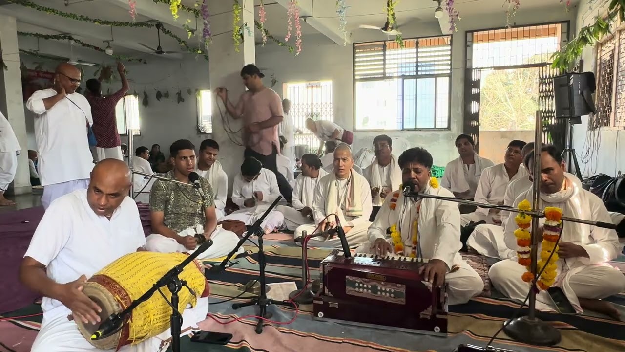 Kirtan by Jagannath Parmesh Das