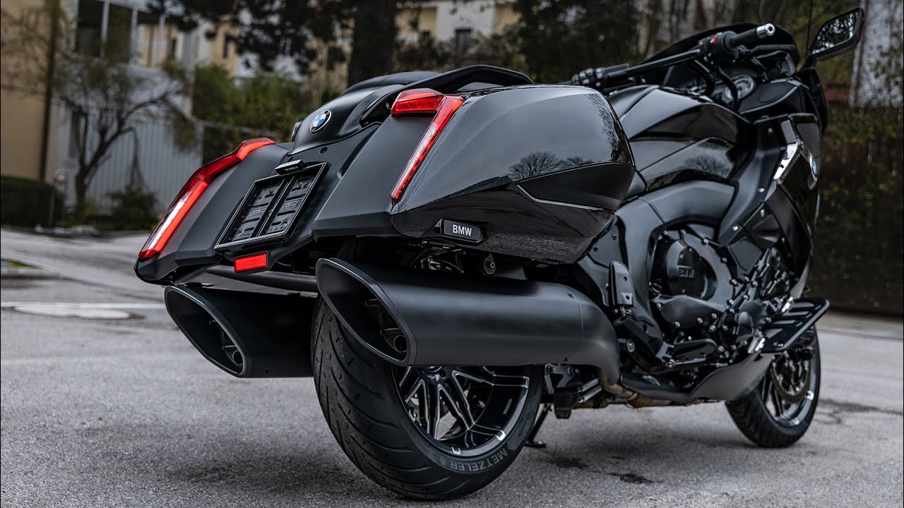 BMW K1600B Bagger - All Black Cruiser