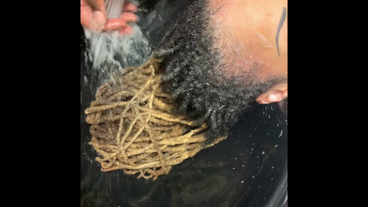 SHAMPOOING YOUR DREADS / LOCS ... AT HOME CARE