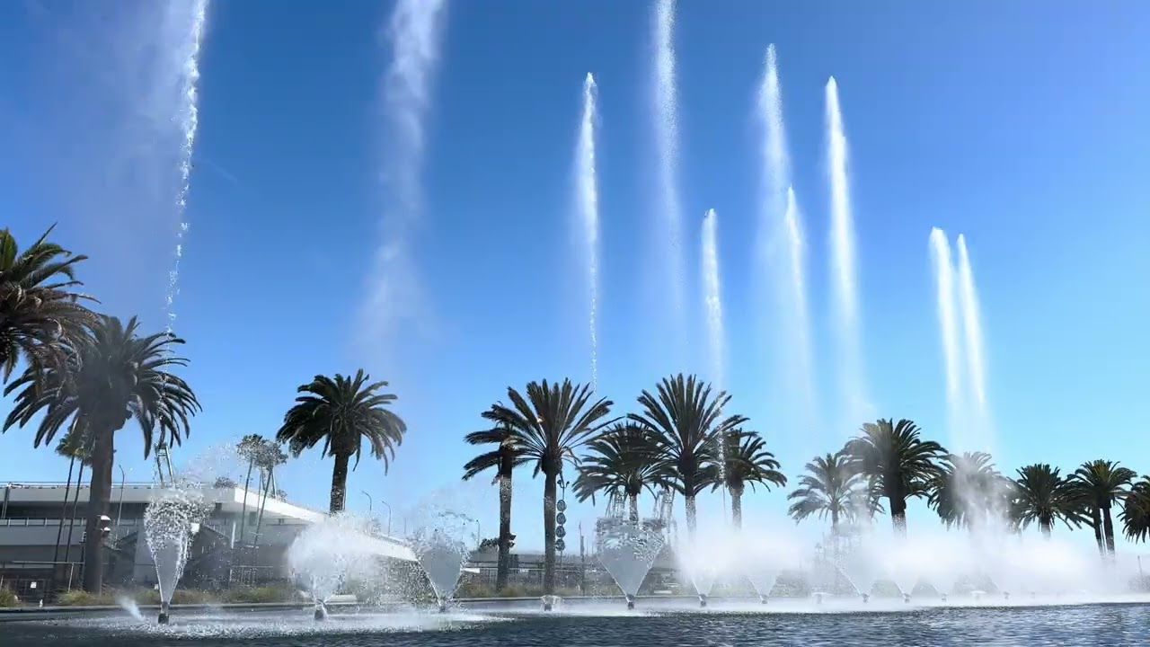 Fanfare Fountain at San Pedro - “You’re A Grand Old Flag” (Day) 4K