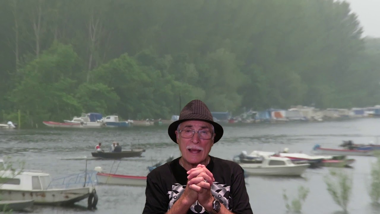 A kanyarg&oacute; Tisza ment&eacute;n 2
