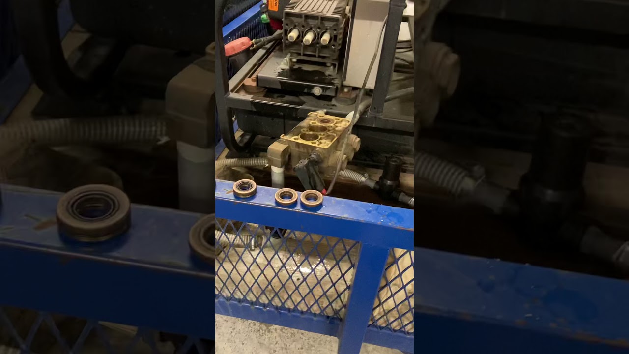 Changing the water seals in a 2021 TSF pump