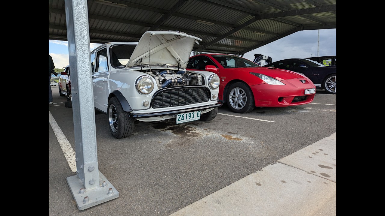 Turbo Mini does Luddenham Raceway