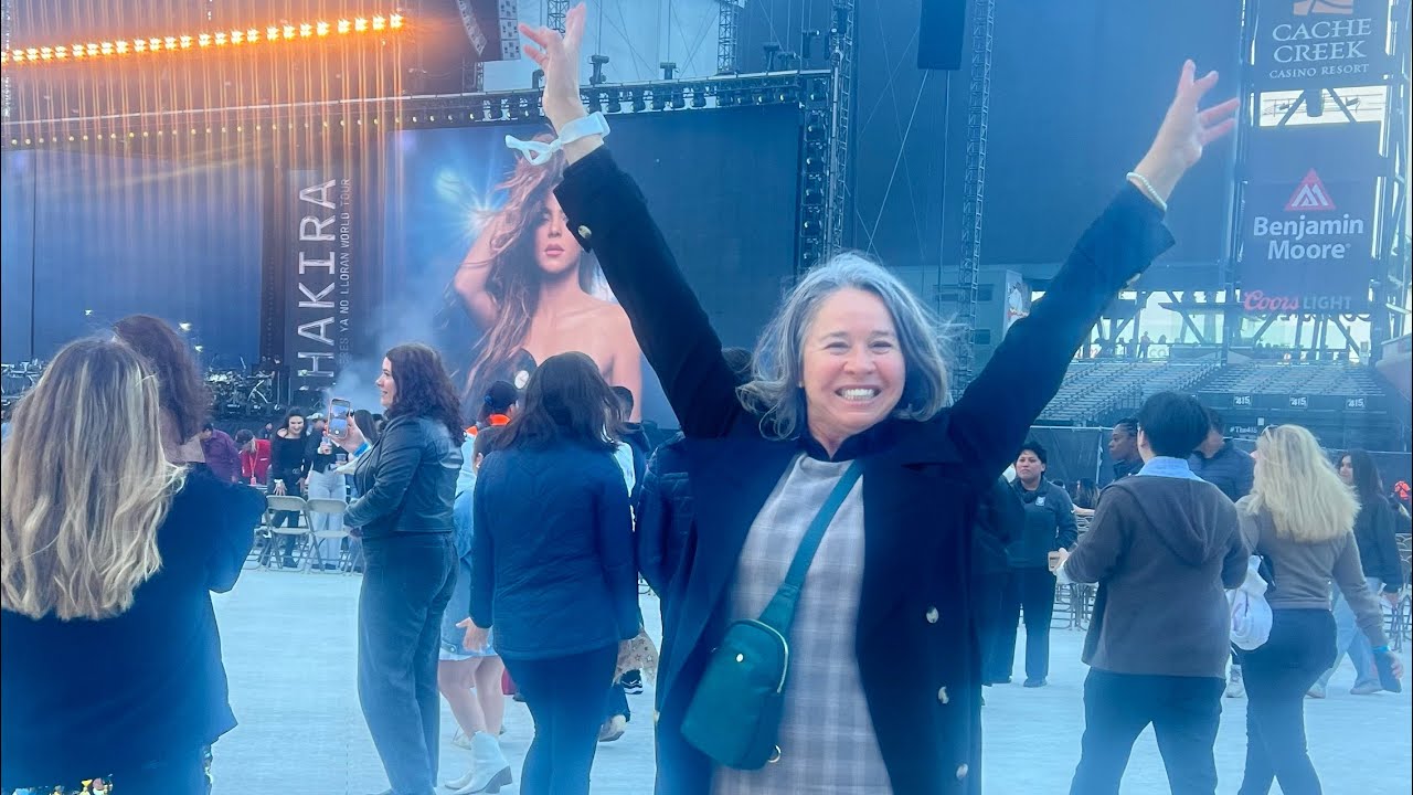 18 minutos del concierto de Shakira en San Francisco California