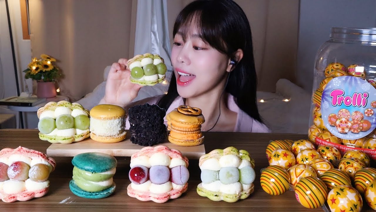 ASMR 요청많던 속닥속닥 위스퍼링과 세상 예쁜 마카롱 조개롱 지구젤리 먹방!(Jelly Macaroons Mukbang Eating show)