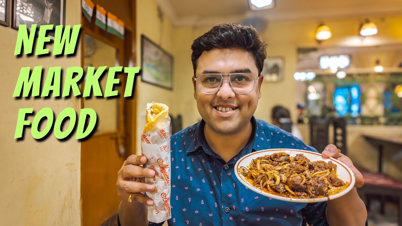 Experience the BEST Kolkata FOOD in New Market during Durga Puja!