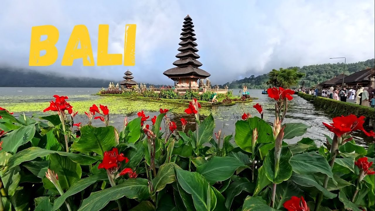 Exploring North Bali: Ulun Danu Beratan Temple, Twin Lake Views & Hidden Waterfalls