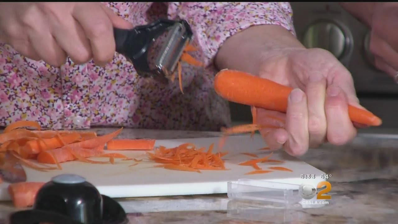 Miracle Peeler Faces Real-Life Kitchen Test