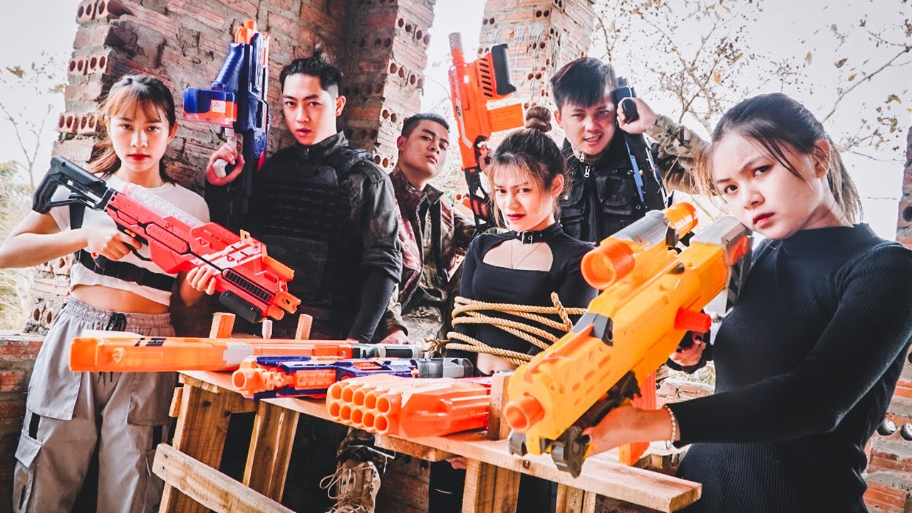 Action Nerf War: SWAT SEAL Girl Team Nerf Guns Kidnapper Group Rescue Sister Battle