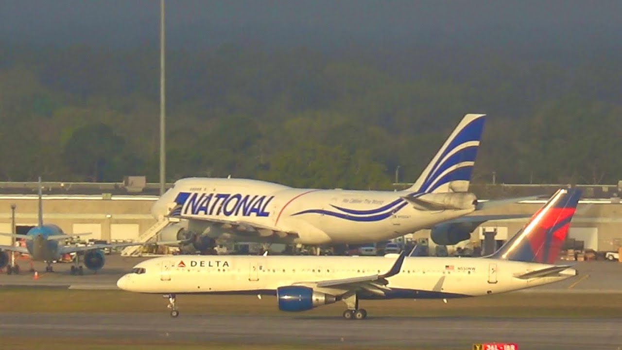 Туман в час пик. Национальное наблюдение за самолетами 747. MCO.
