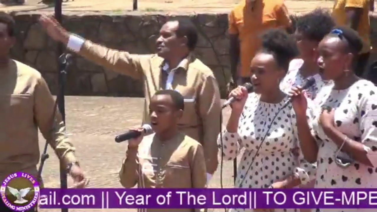 THE SAMUELS MINISTERING IN UHURU PARK |
