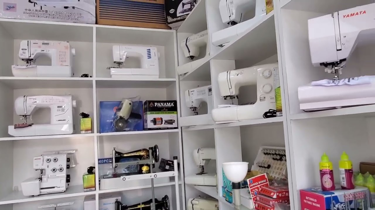 Brother PC-8000 Multifunction Computerized ZigZag Sewing Machine.