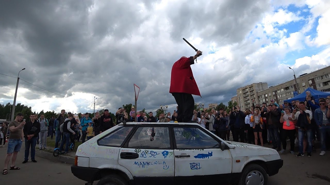 Стас Барецкий УСТРОИЛ ПОГРОМ ! в центре города