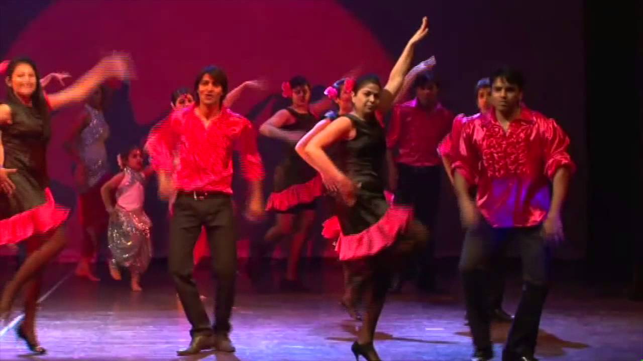 Choreotheque Dance Studio-bollywood -chammak challo- anish popli(choreographer)