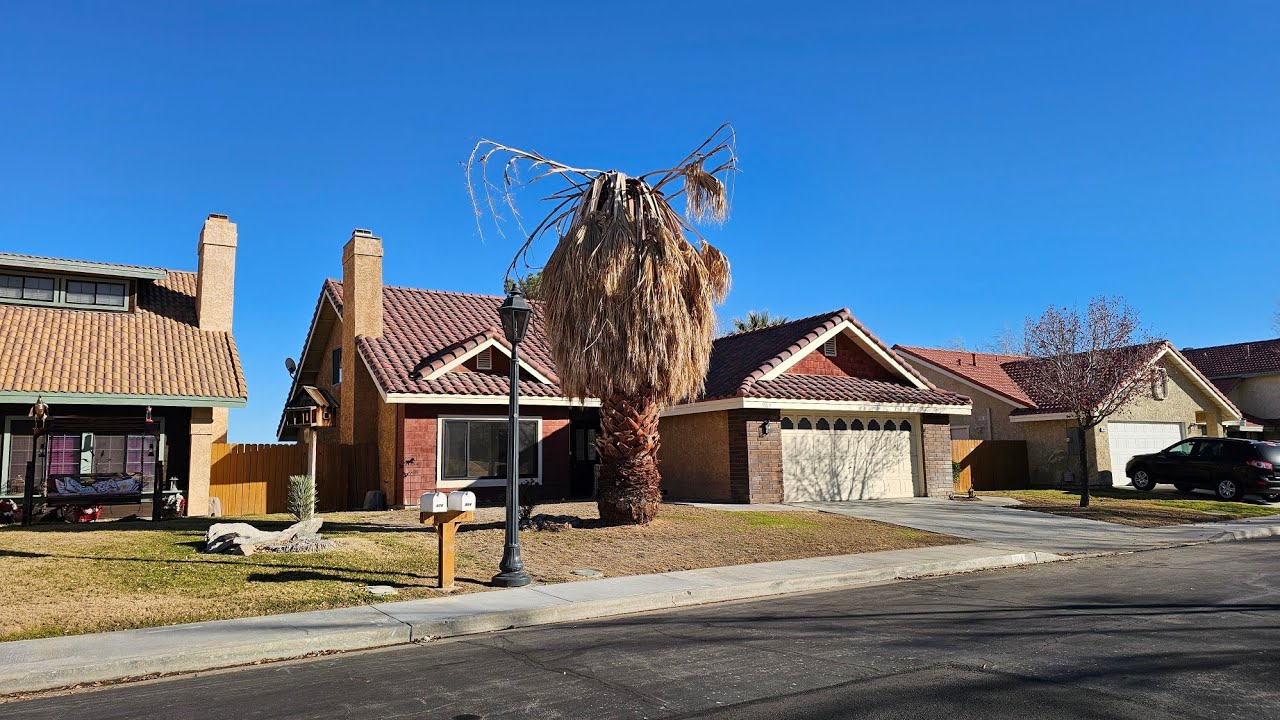 Home for SALE! 964 Roosevelt St, Ridgecrest CA 93555 - Just listed  at $349,900!