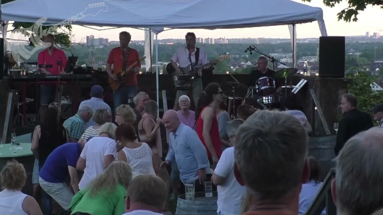 "The Rockademics": Old time Rock'n'Roll