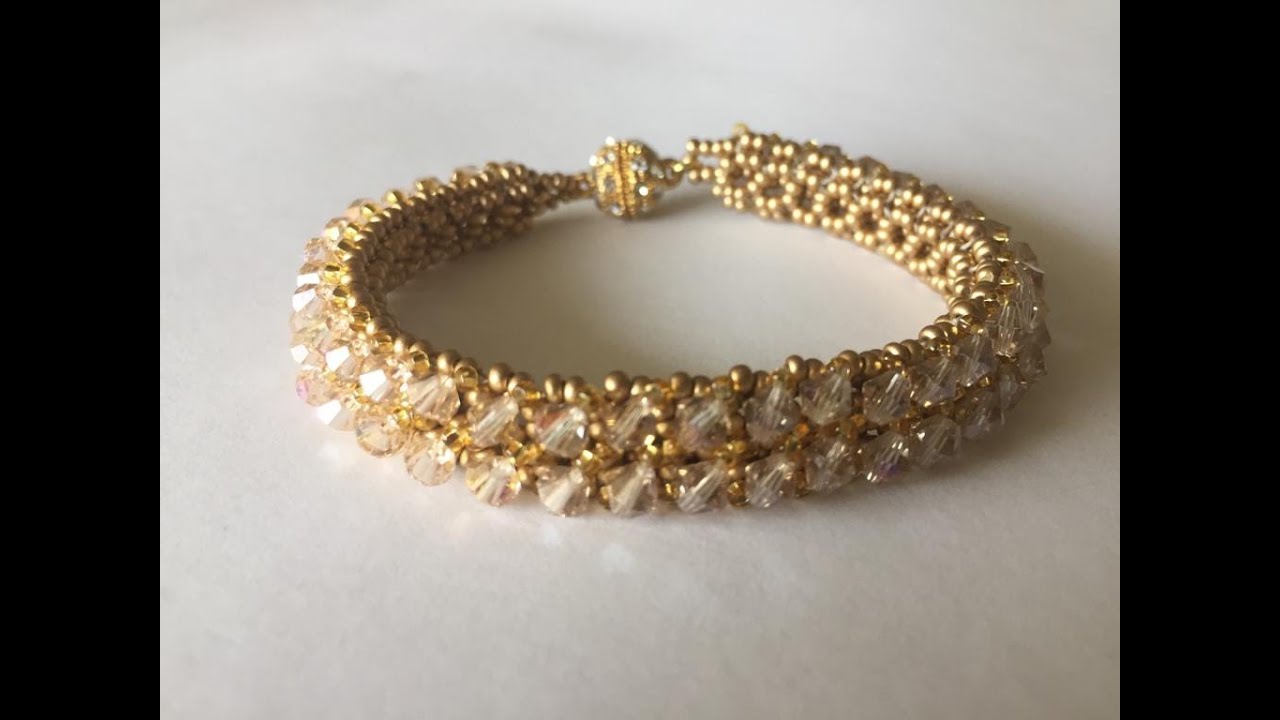 HACİMLİ KRİSTAL BİLEKLİK VOLUMİNOUS CRYSTAL BRACELET