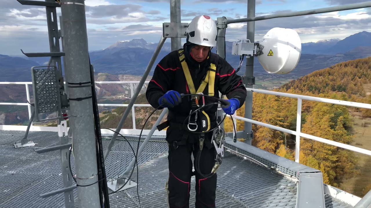 POINtage FH TELECOM PYLONE VENT THEUS 05