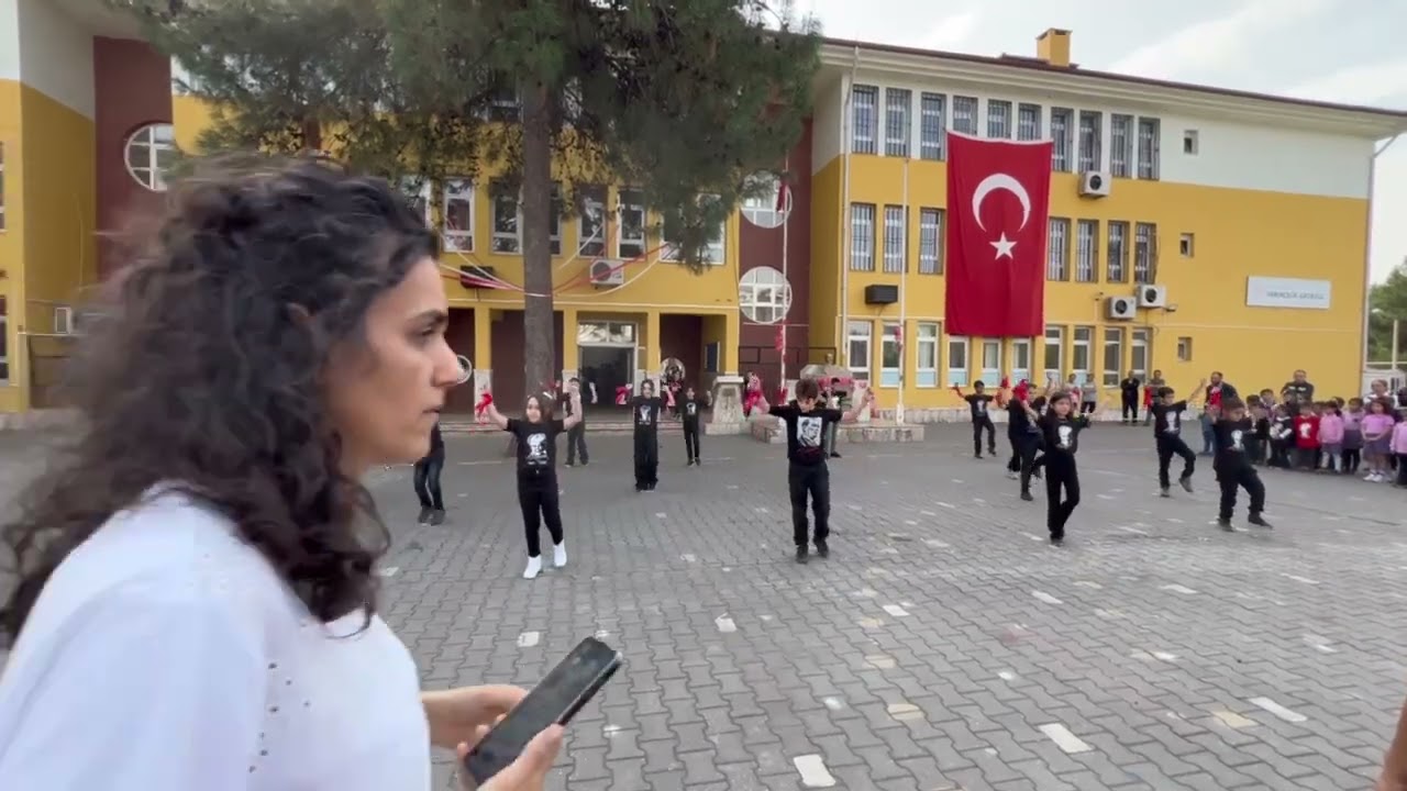 Çakal Çökerten...10 KASIM ZEYBEK GÖSTERİSİ...