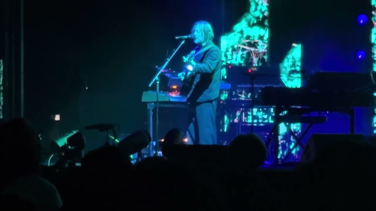 Jigsaw Falling into Place - Thom Yorke - Tokyo Japan - Radiohead