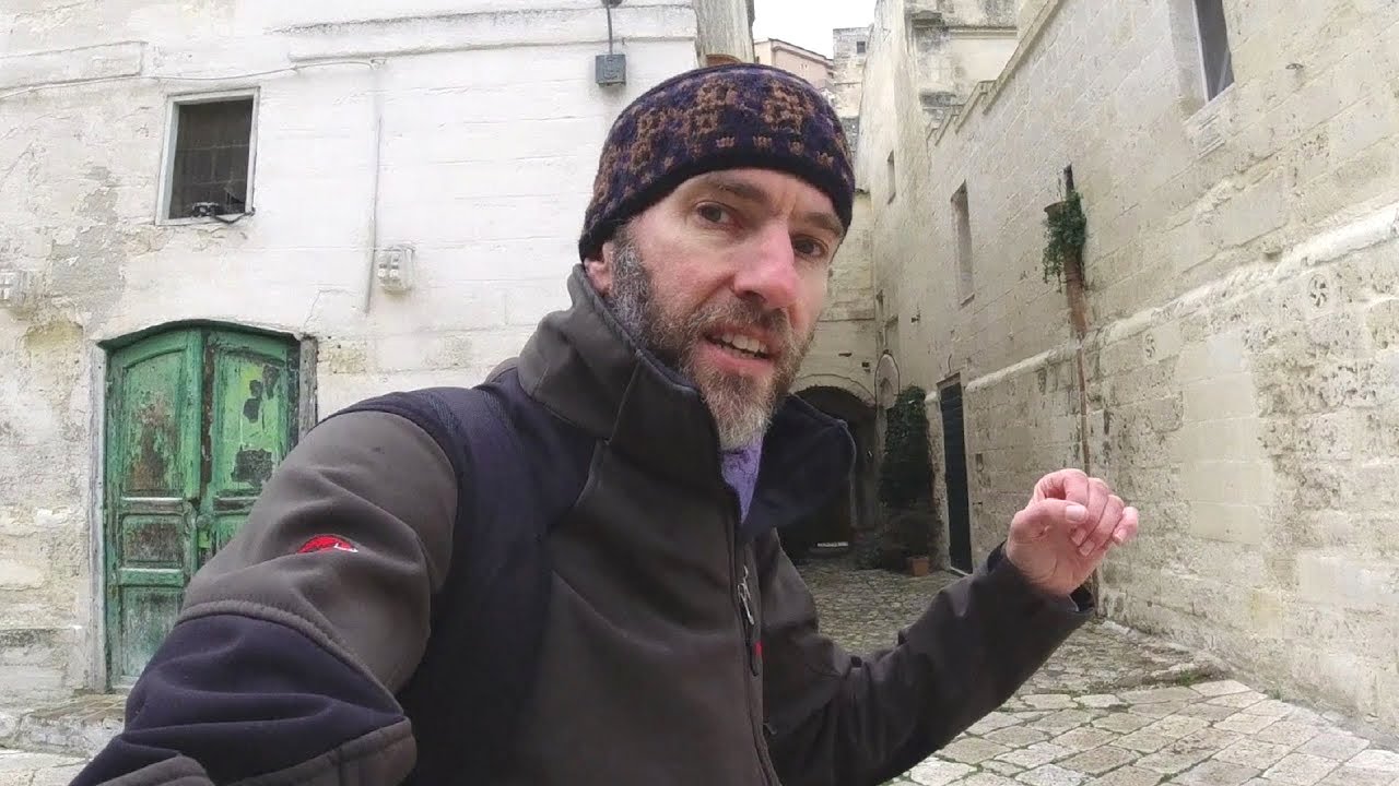 Walking the Streets of Italy & Discussing Italian History