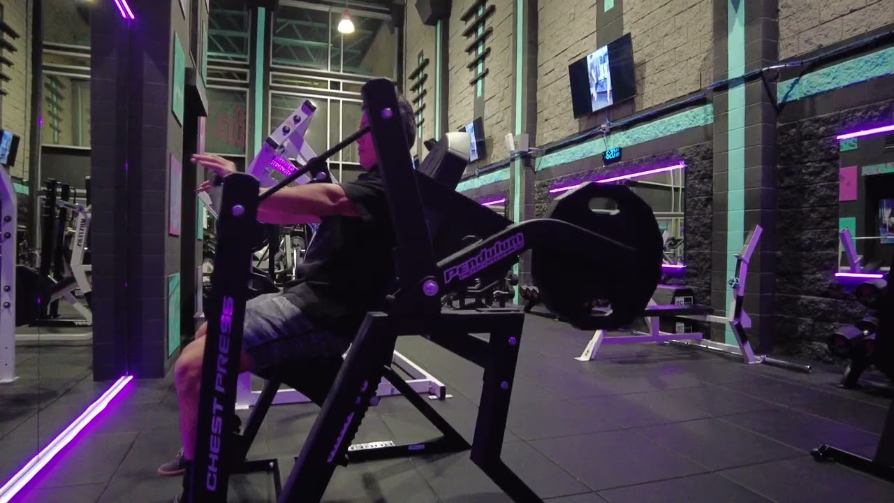 Rogers Pendulum Vertical Chest Press