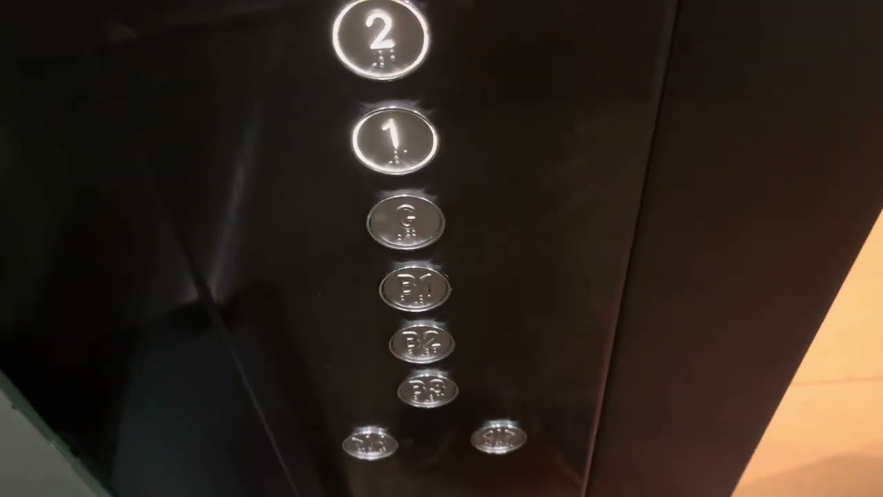 NEW ThyssenKrupp Traction Scenic Elevator @ World Drive Shopping Center, Mumbai, India