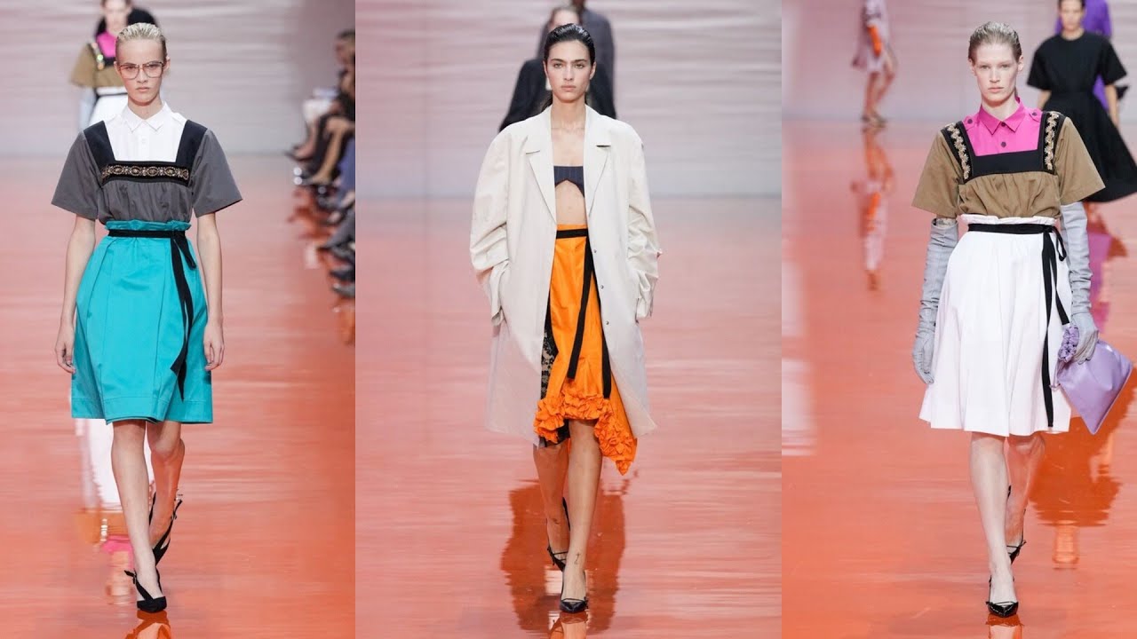PRADA  2026  Весна - лето показ на Неделе моды в Милане 