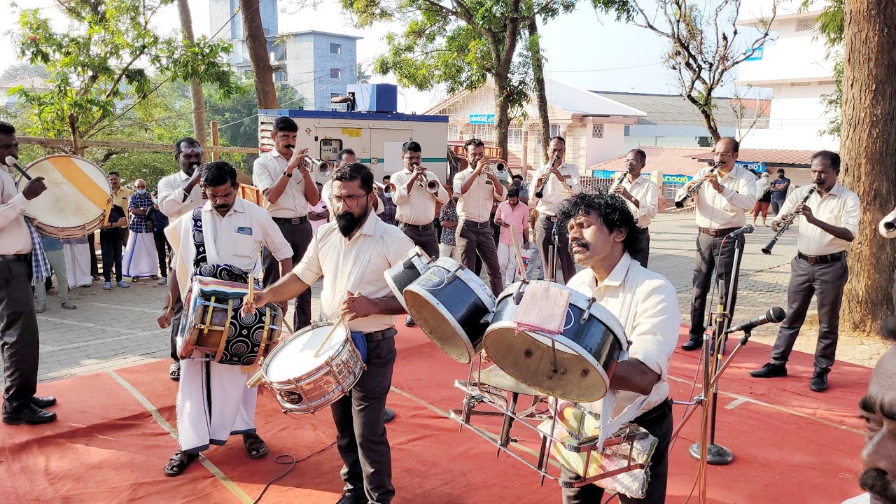 Madhumasam Viriyanu 😱 / Meghasandesam / Suresh Gopi / St Joseph  kottapadi 🔥 Irinjalakuda Perunal 🔥👌
