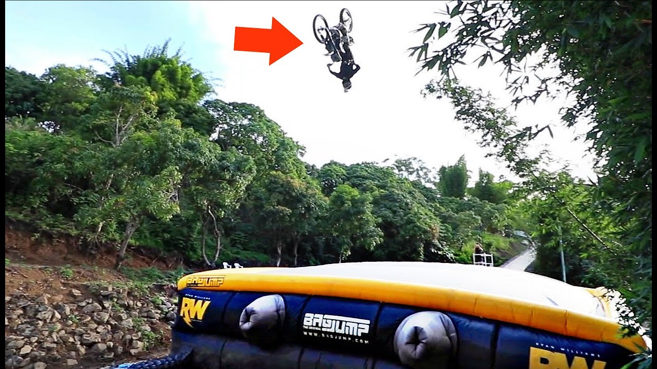 1ST EVER FMX JUMP AT RWILLYLAND! *Goes Wrong*
