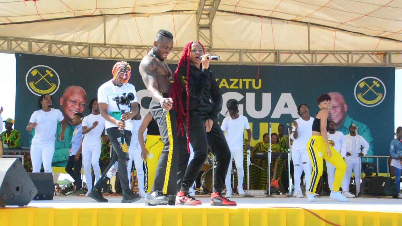 JIONEE DIAMOND AKIMBAMBIA ZUCHU MBELE YA RAIS MAGUFULI