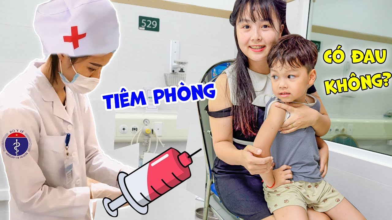 Hằng Hóng Hớt Đưa Em Ziu Đi Tiêm Phòng Khóc Hết Nước Mắt ❤ KN CHENO