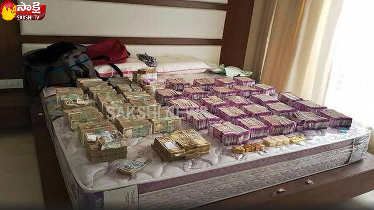 New Notes Worth Rs 4.7 Crore Seized In I-T Raids In Bengaluru