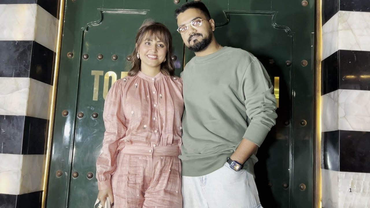 Hina Khan With BF Rocky Jaiswal Spotted At Torii Restaurant In Bandra