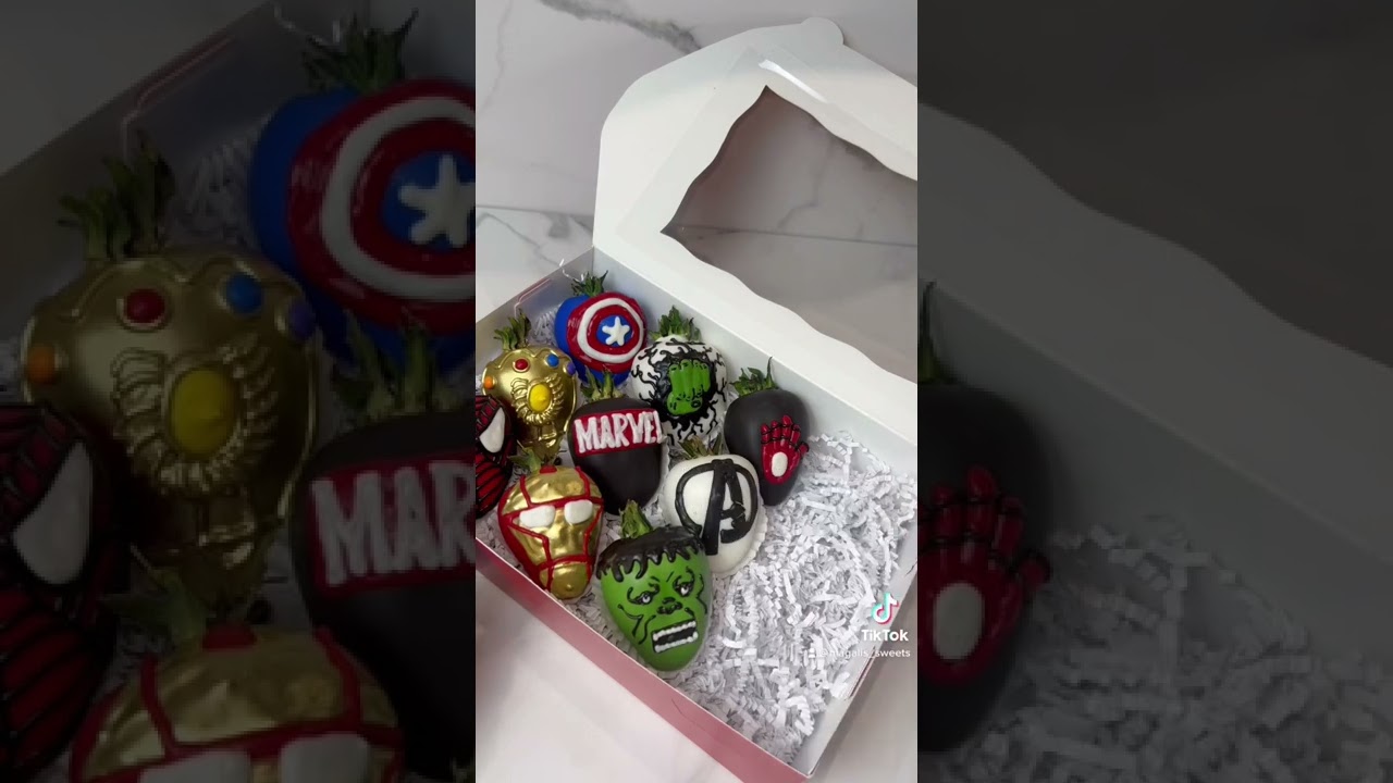 Marvel Chocolate covered strawberries 😍