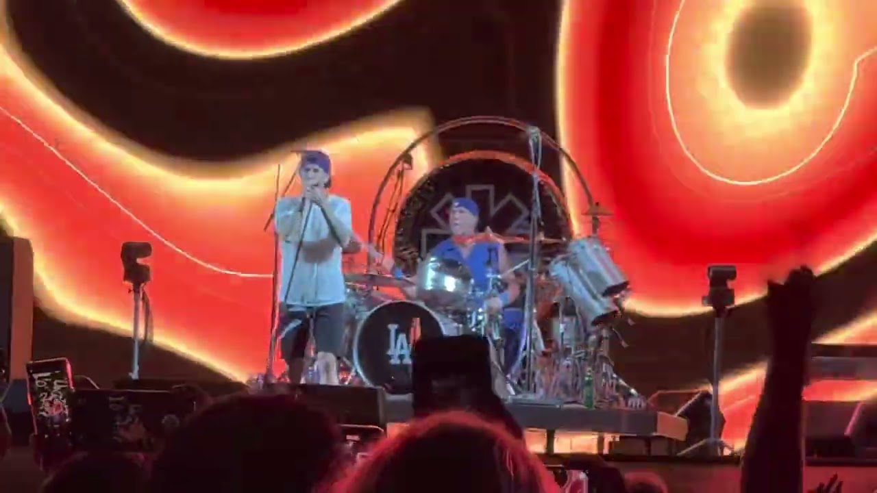 🌶 Dani California - Red Hot Chili Peppers Live 2022 - Chicago - 8/19/22 🌶